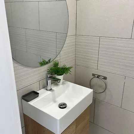 Casa Taknara 2 *
